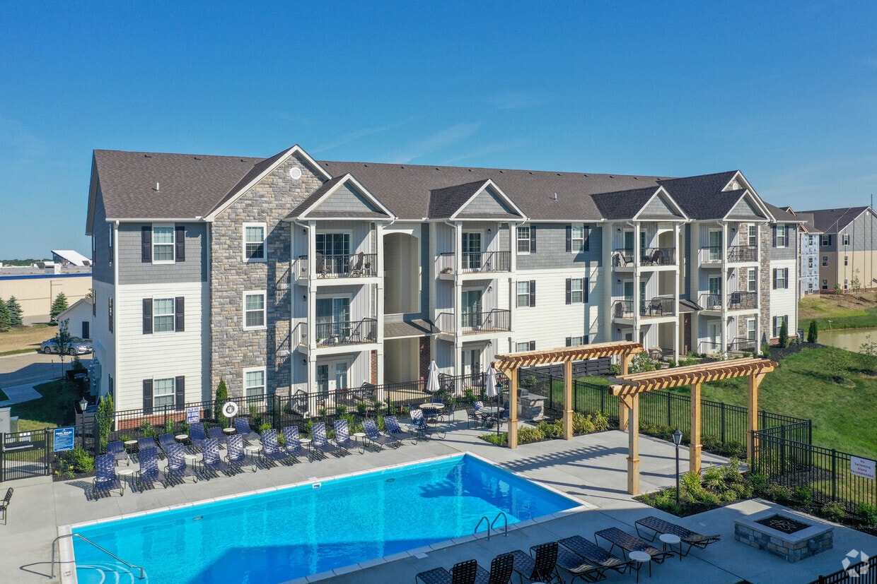 Kenmore Place Apartments in Marysville, OH