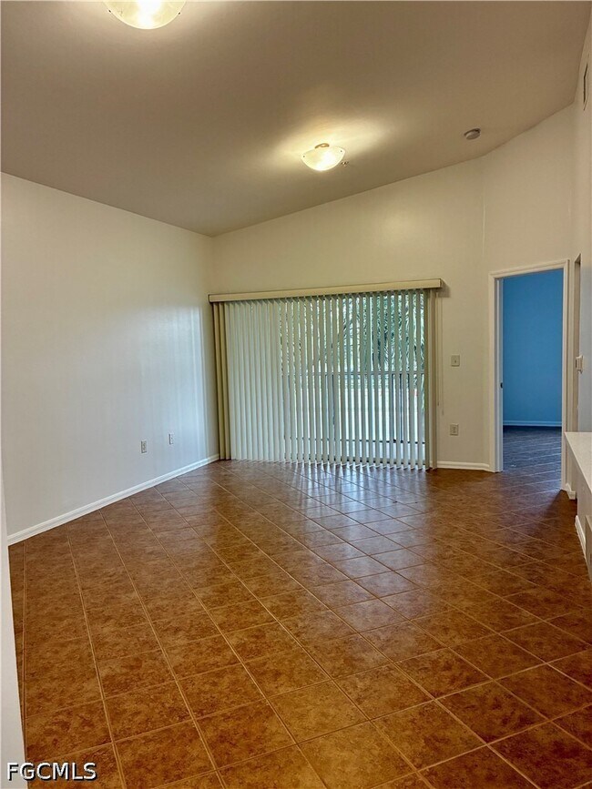 Foto del edificio - 15401 Bellamar Cir