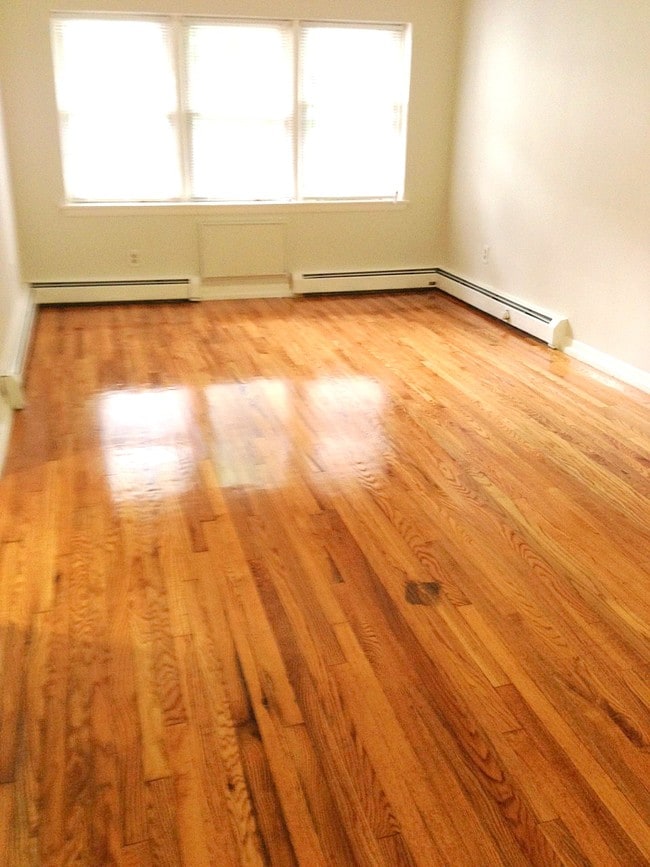 Building Photo - Nyendak Apartments