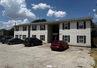 Building Photo - 6110 Wheless Cove
