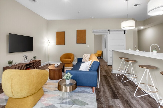 Building Photo - 110 N Boston Ave