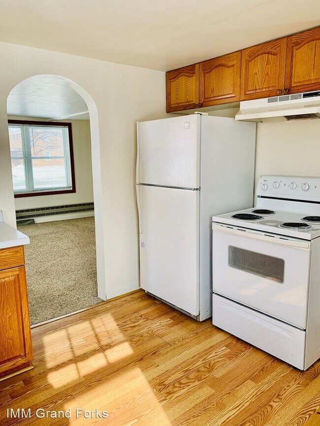 Building Photo - 3 br, 2 bath House - 2211 9th Avenue N.