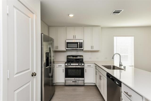 Foto del edificio - 2745 Ctr Crk Ln