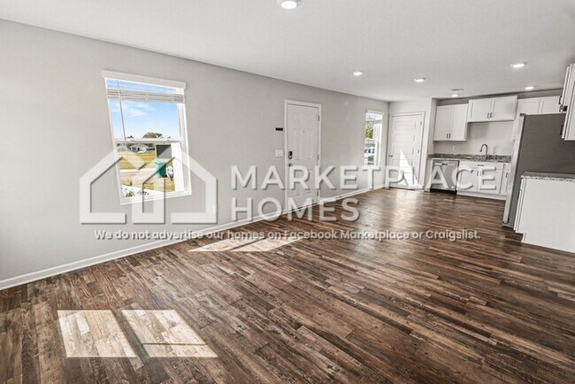 Foto del edificio - 14338 Firefly Ln