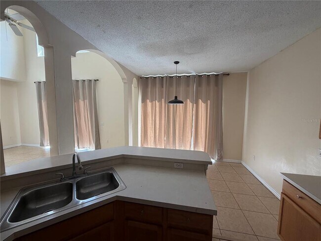 Foto del edificio - 48 Cordona Dr