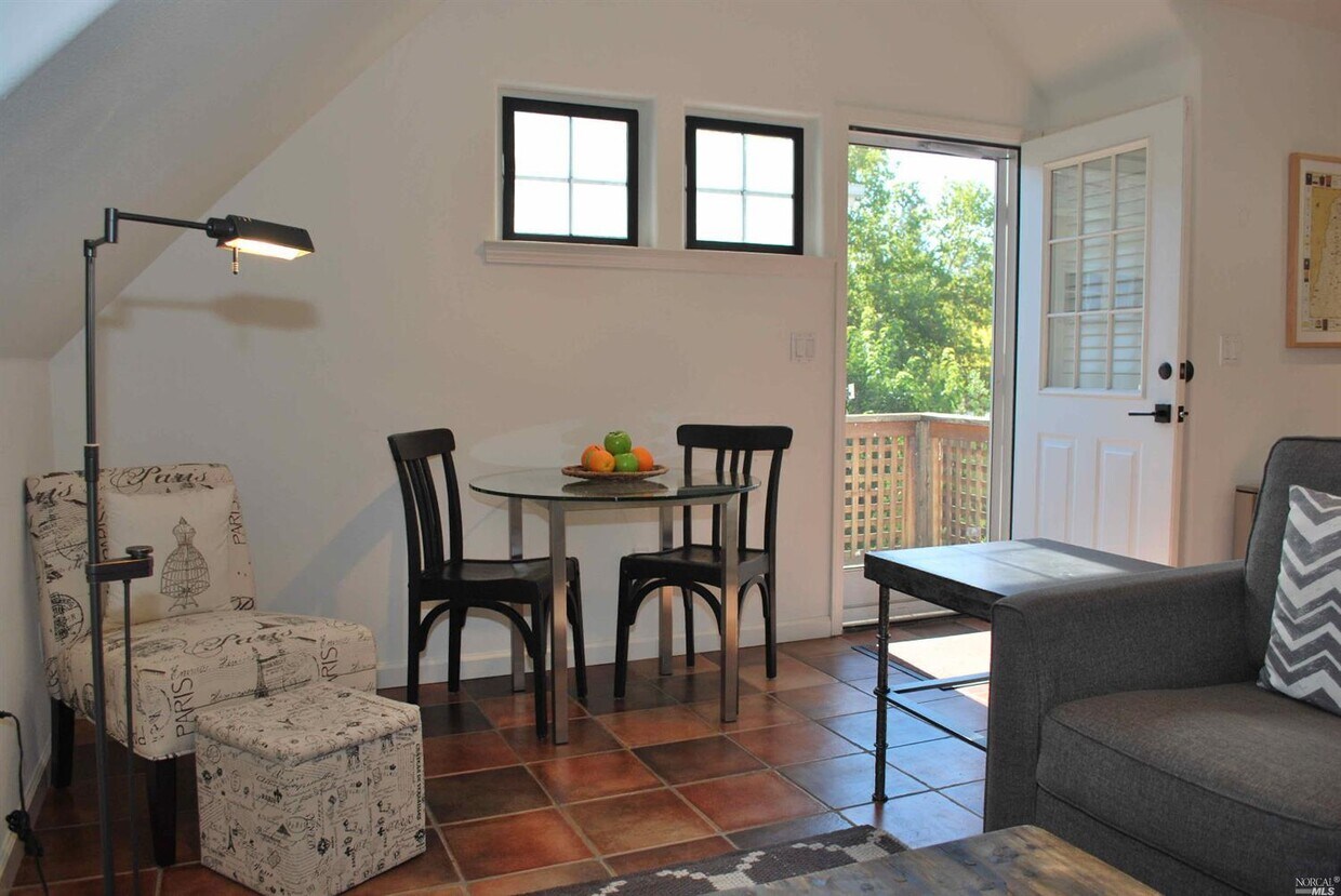 842 Hunt Ave, St. Helena, CA 94574 House Rental in St. Helena, CA