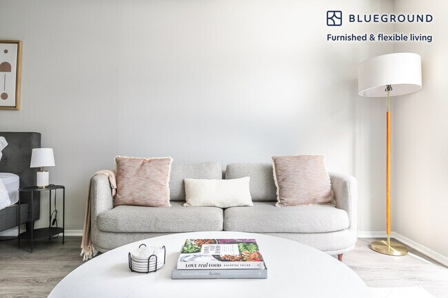 Foto del edificio - 180 N Jefferson St