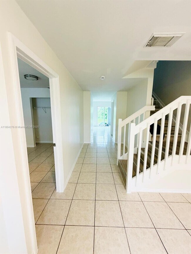 Foto del edificio - 26323 SW 135th Pl