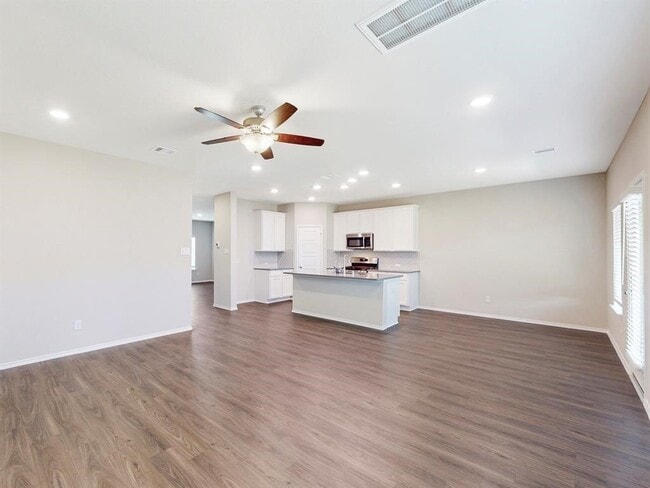 Building Photo - 15110 Armadillo Lookout Trail