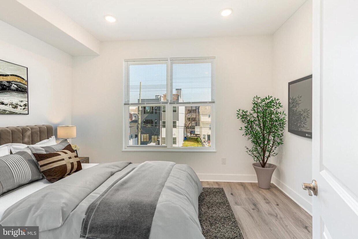 Foto principal - 1423 N 8th St