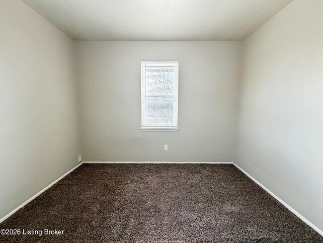 Foto del edificio - 9409 La Grange Rd