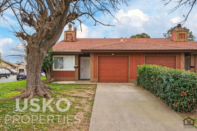 Building Photo - "Charming 2-Bed Duplex in Rancho Cordova – 1,110 Sq Ft of Comfort!"
