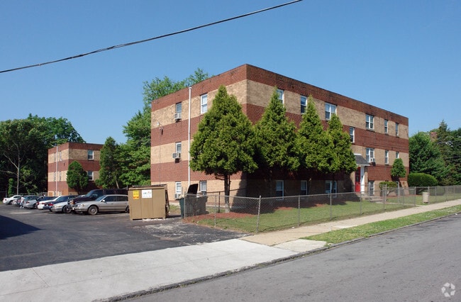 Foto del edificio - Jefferson Court Apartments