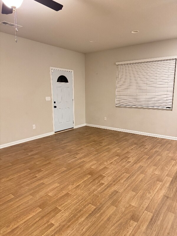 Foto del edificio - 2801 Ridgeview Dr