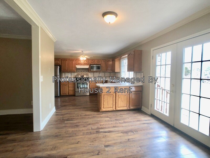 Foto principal - 9612 N Stuyvesant St