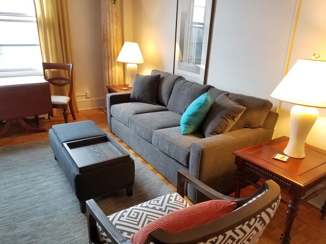 Foto principal - 23 Beacon St