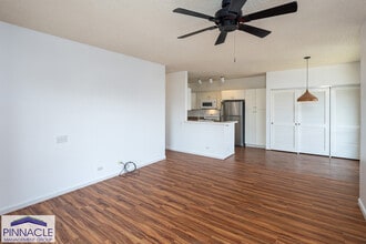 Building Photo - 91-525-525 Puamaeole St