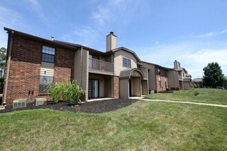 Building Photo - 1711 Lake Shore Dr