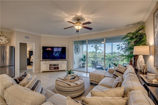 Foto del edificio - ***STUNNING ANNUAL RENTAL***UNFURNISHED LO...