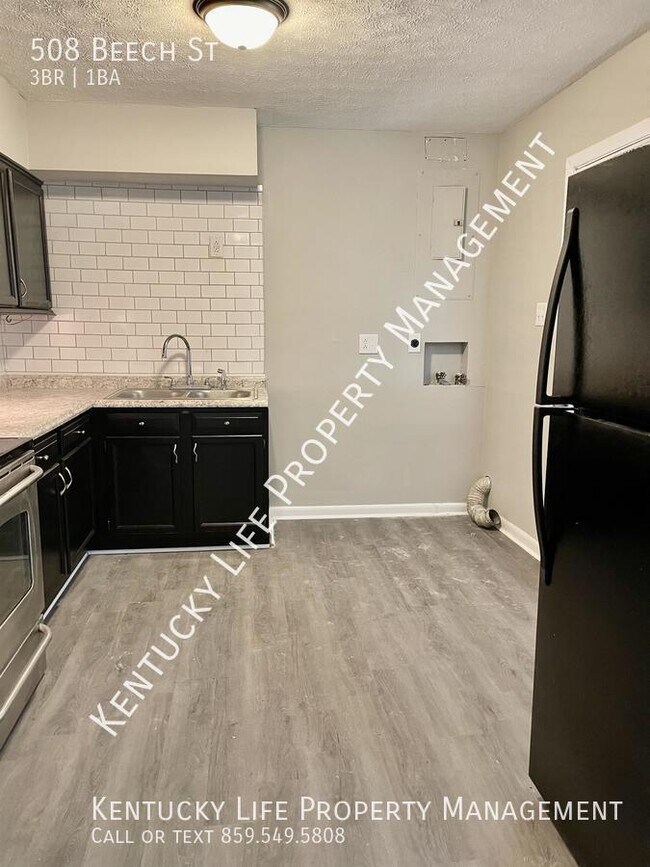 Building Photo - 508 Beech St