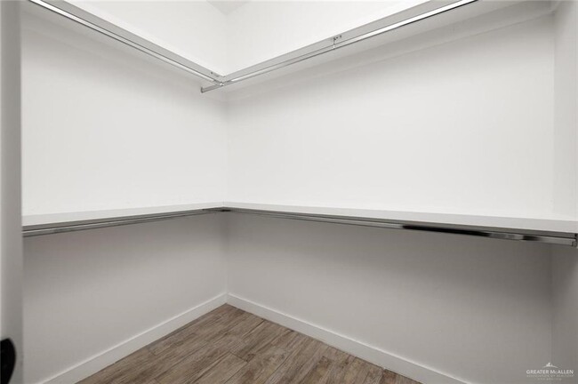 Foto del edificio - 1429 W Harrison Ave