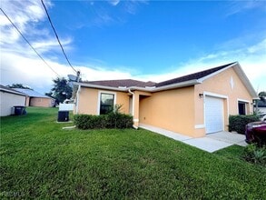 Building Photo - 411 Nicholas Pkwy W
