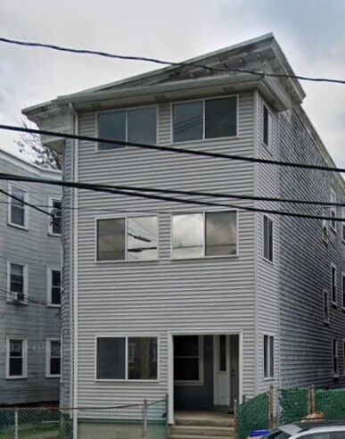 Foto del edificio - 348 Faneuil St