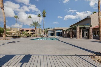 Building Photo - 4980 Indian River Dr