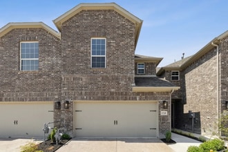 Building Photo - 1719 Lisa Ct