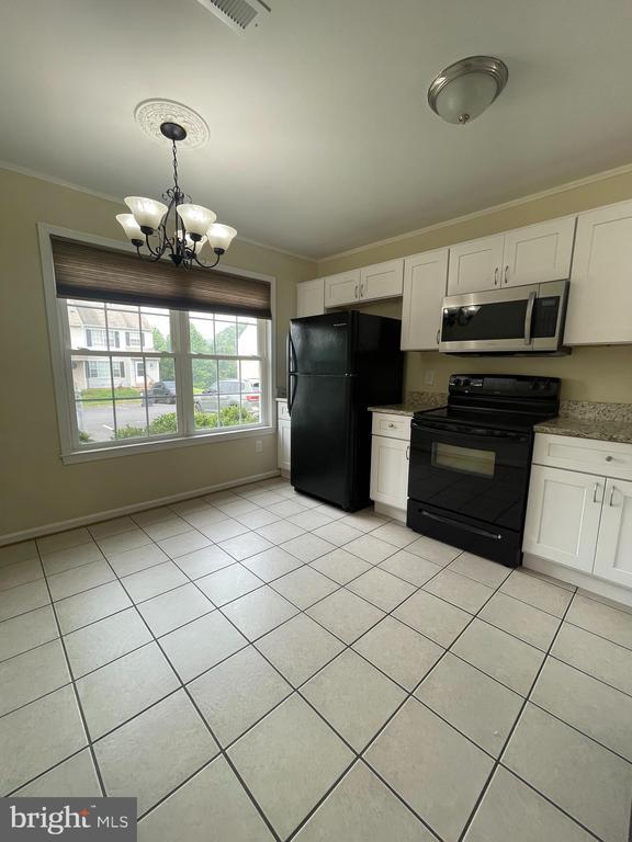 Building Photo - 405 Windsor Ridge Ct