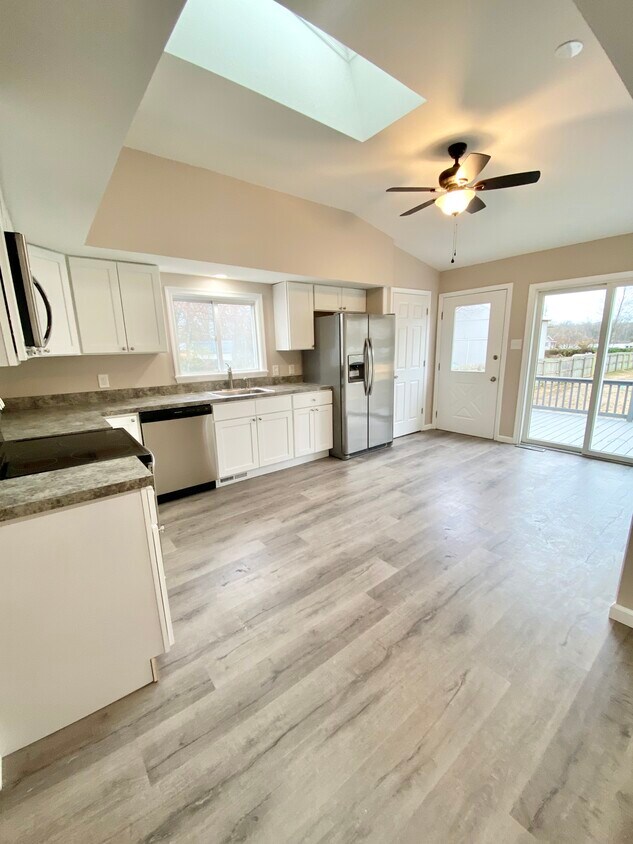 155 S Main St, Elmer, NJ 08318 House Rental in Elmer, NJ