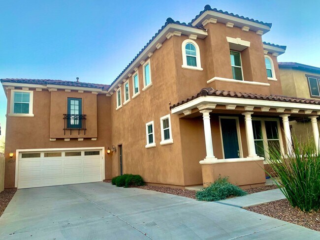 Building Photo - MOVE IN SPECIALS !!  4BD 3BA in South Temp...