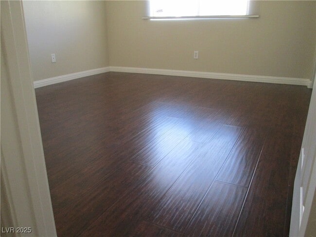 Foto del edificio - 2153 Jasper Bluff St