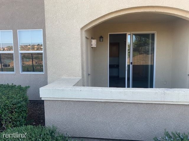 Building Photo - 600 Moon Cir