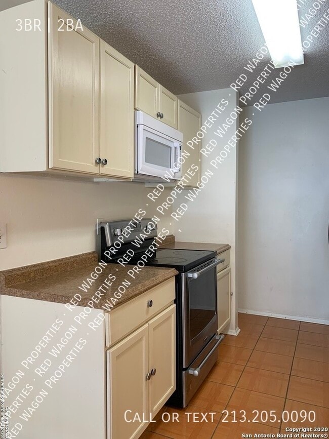 Building Photo - 9611 Mystic Bend St