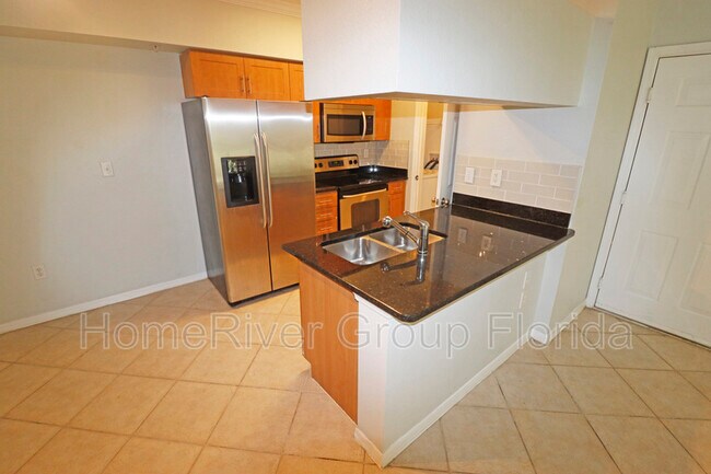 Building Photo - 6386 Emerald Dunes Dr