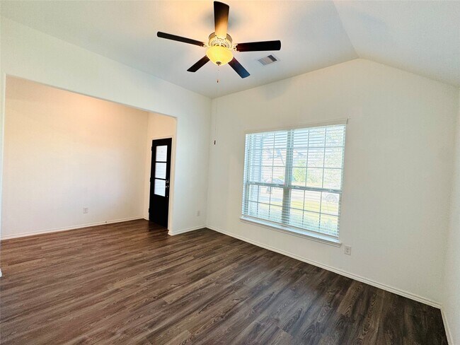 Foto del edificio - 3535 Britton Burrow Way