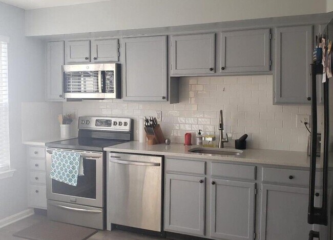 Foto del edificio - 156 Yorkshire Way