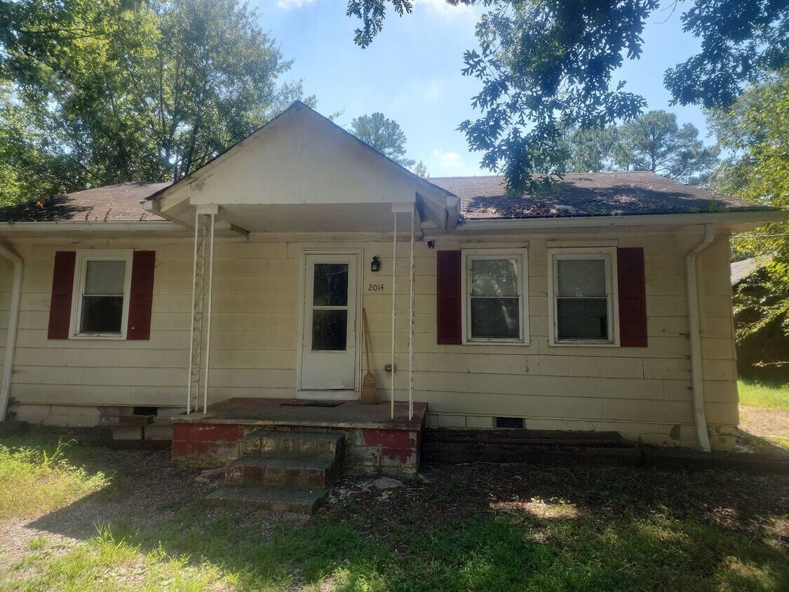 Primary Photo - Cozy Home COMING SOON 06/01/24