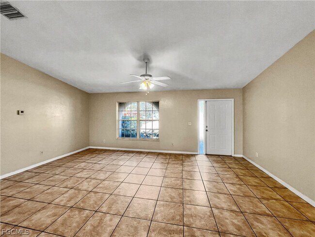 Foto del edificio - 208 SE 17th St