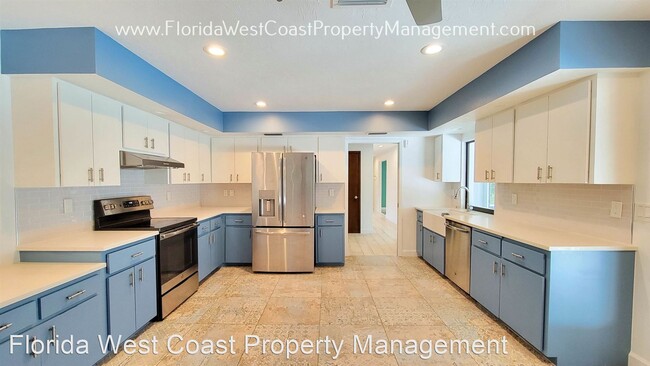Building Photo - 4 br, 3 bath House - 5428 Beneva Woods Way