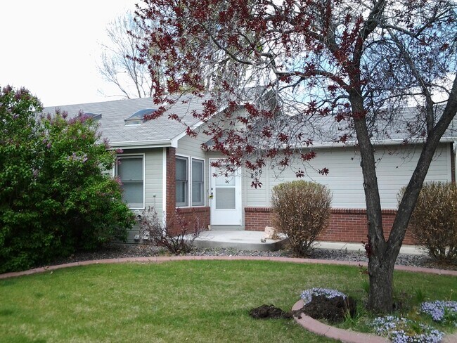 Building Photo - Nice Home in North Loveland