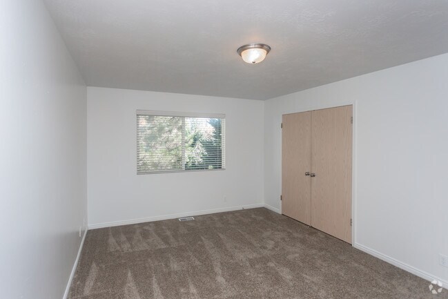 3HAB, 2.5BA - Sierra Vista Townhome - Cascade Springs