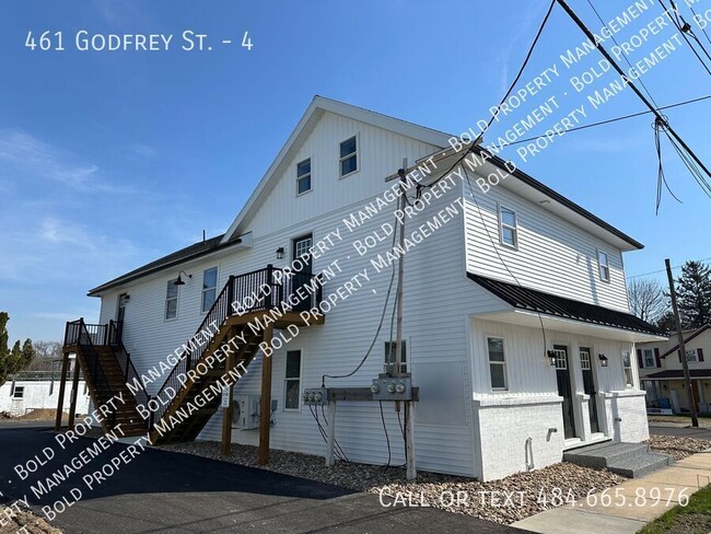 Building Photo - 461 Godfrey St