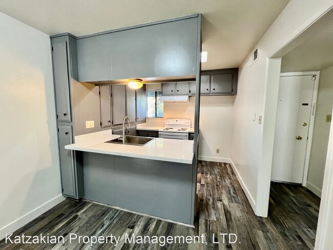 Building Photo - 2 br, 2 bath House - 3720 W Benjamin Holt ...