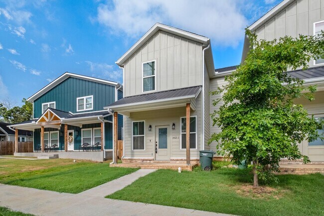 Foto del edificio - Duncan St Duplex