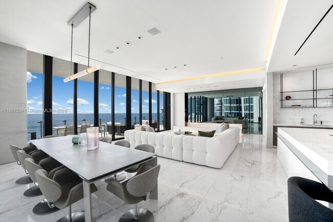 Foto del edificio - 17141 Collins Ave