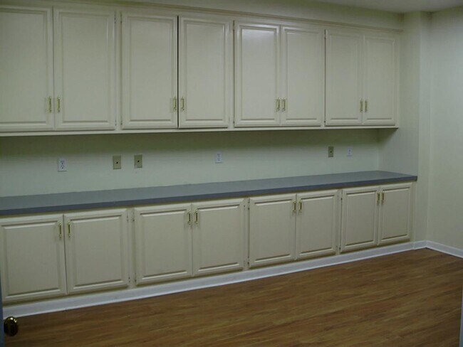 Foto del edificio - 14351 Torrey Chase Blvd