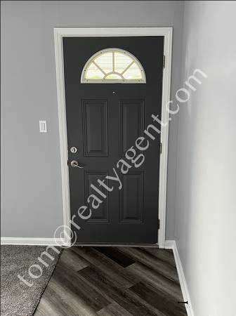 Foto del edificio - 13419 Puritas Ave