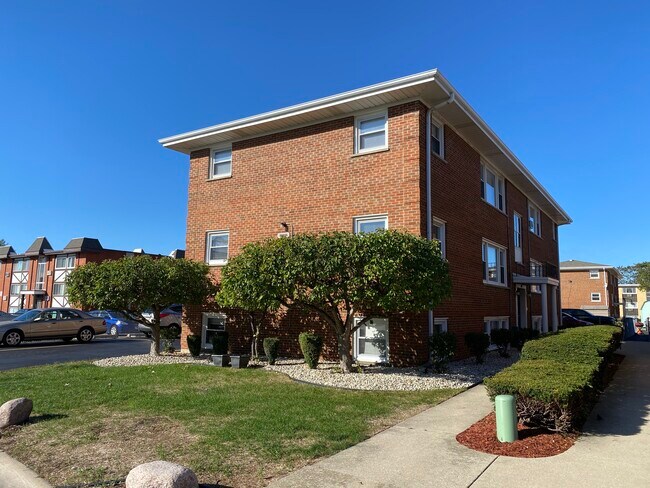 Foto del edificio - 6148 Willow Creek Dr